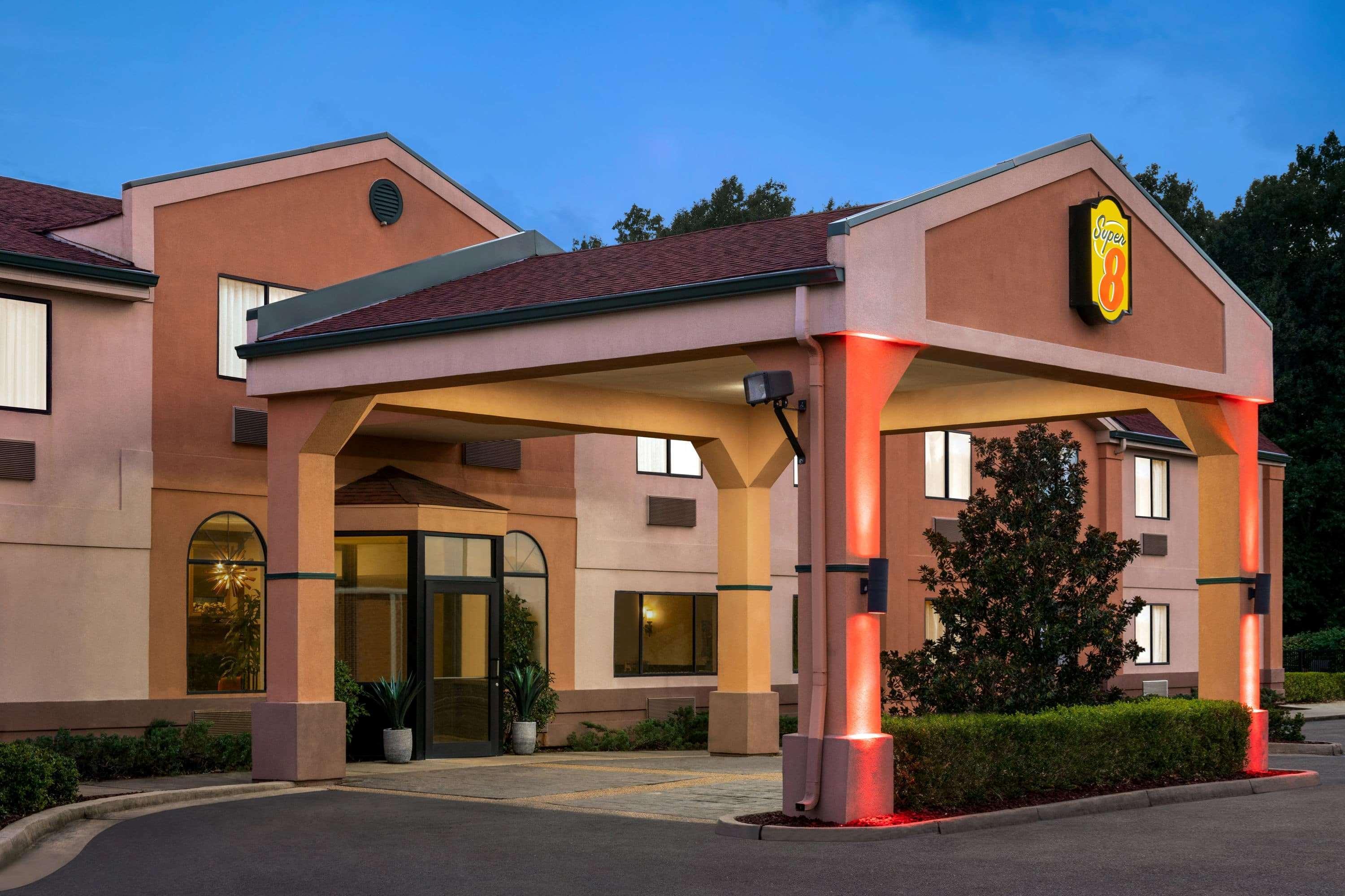 Hotel Super 8 By Wyndham Clinton Extérieur photo